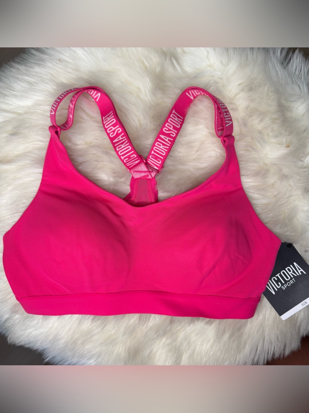 NWT Victoria’s Secret Sport Hot Pink Sports Bra 32B
